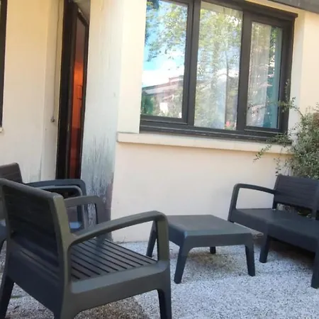 Appartement Le Chamois Blanc Chamonix, Parking
